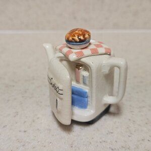 Vintage - Paul Cardew Mini Teapot of Fridge - Made in England